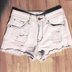 Bullhead White Shorts
